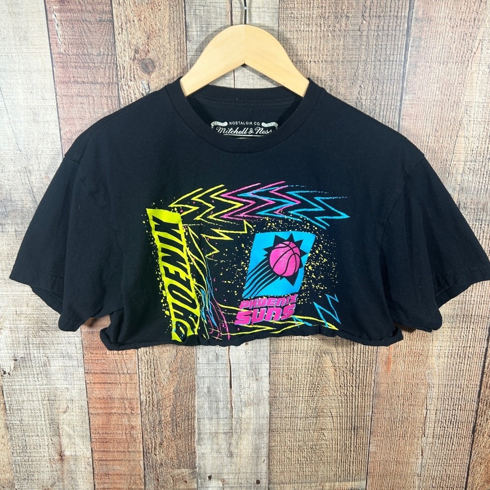 Mitchell & Ness Phoenix Suns Cropped Graphic Tee Shirt Black Neon Retro Womens M